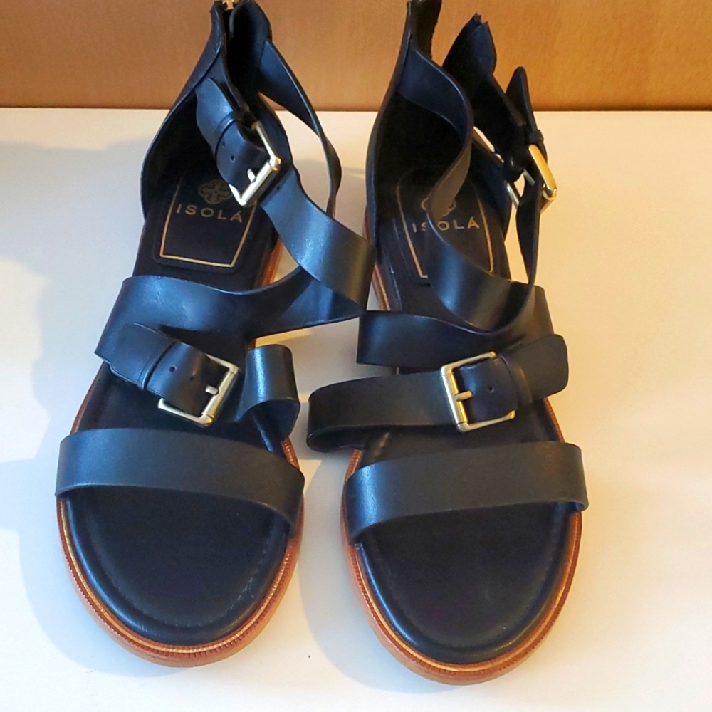 Black leather sandals